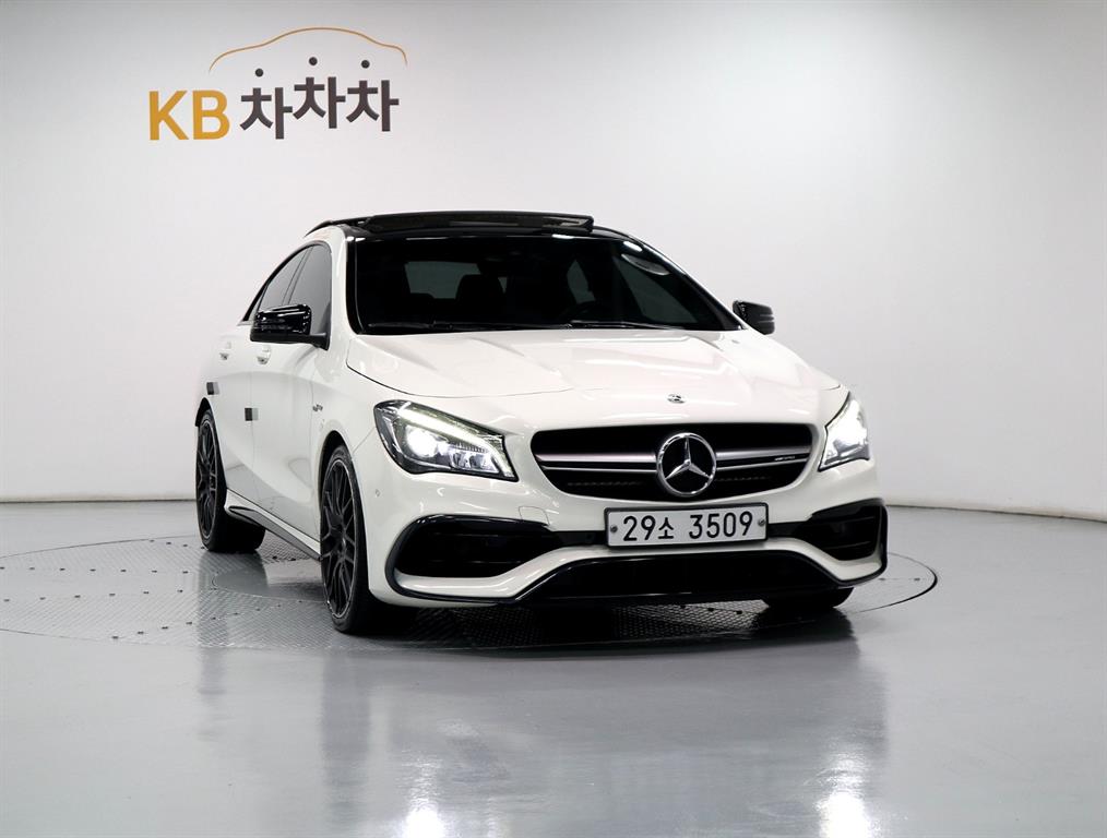 Mercedes Benz CLA Class - Vista 2