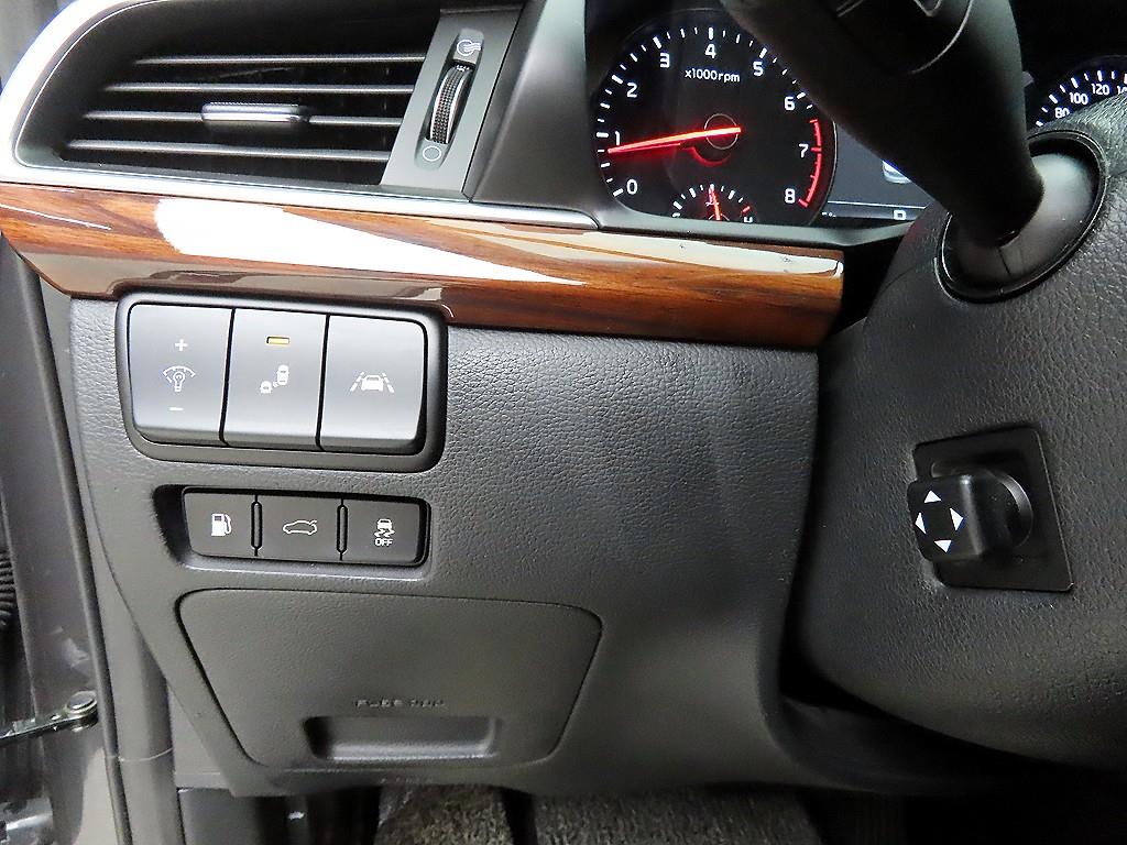 KIA K7 2016 Gris - Importación desde Corea - HF Imports Iquique - Foto 13