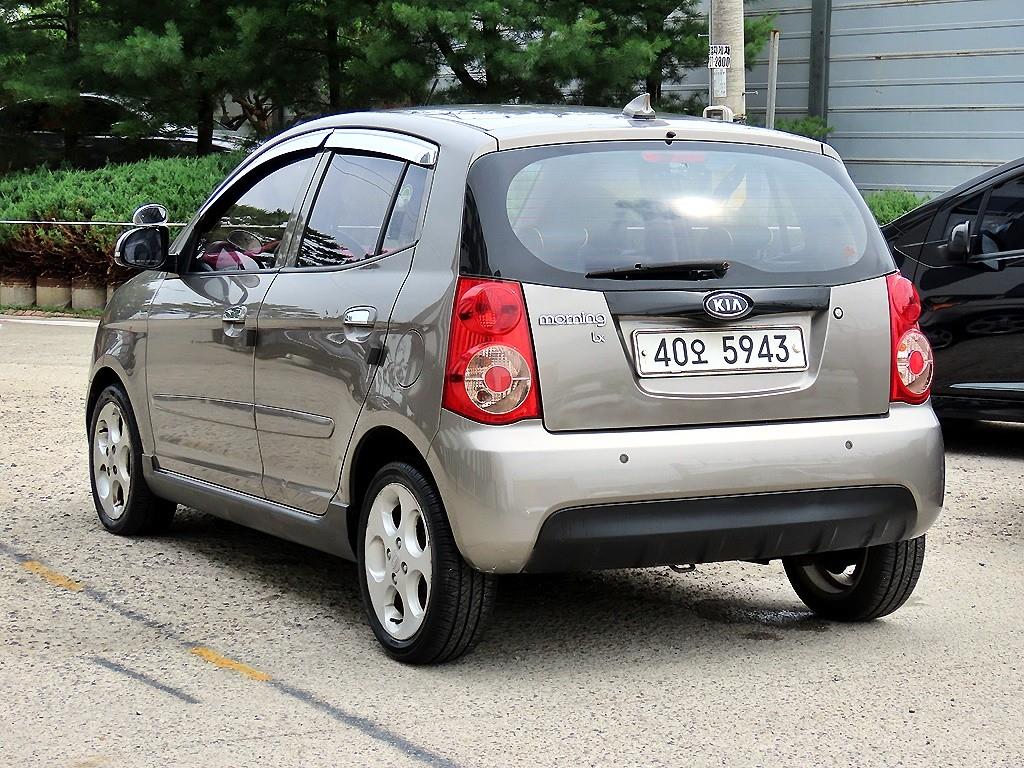 KIA Morning - Vista 3