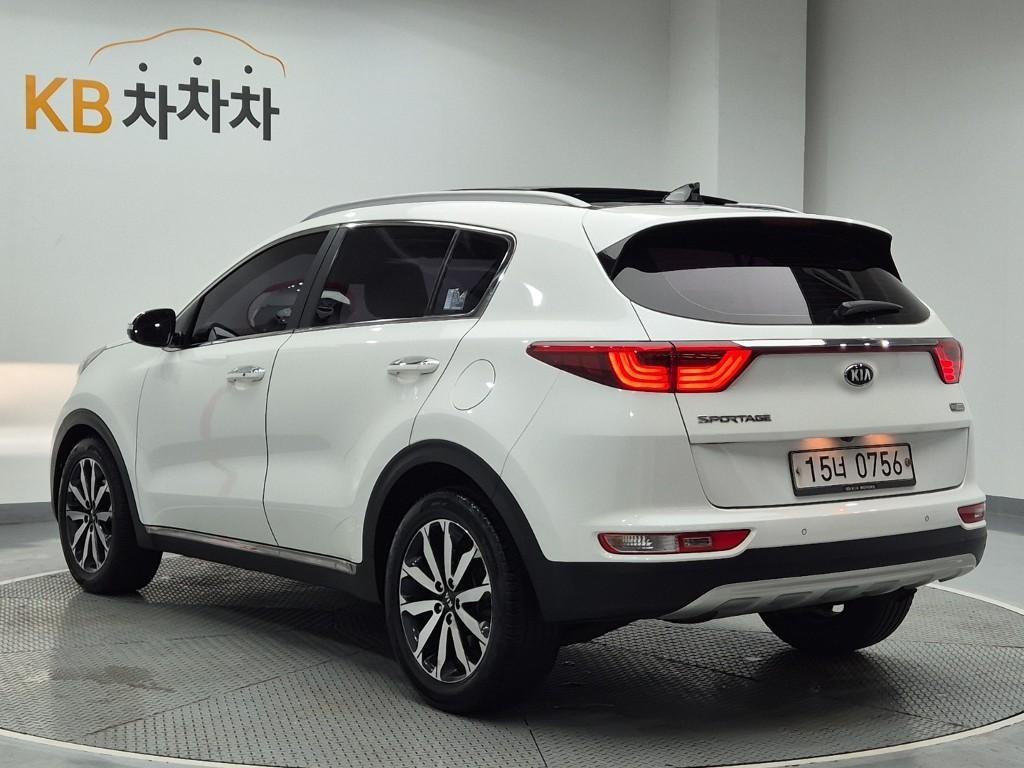 KIA Sportage - Vista 2