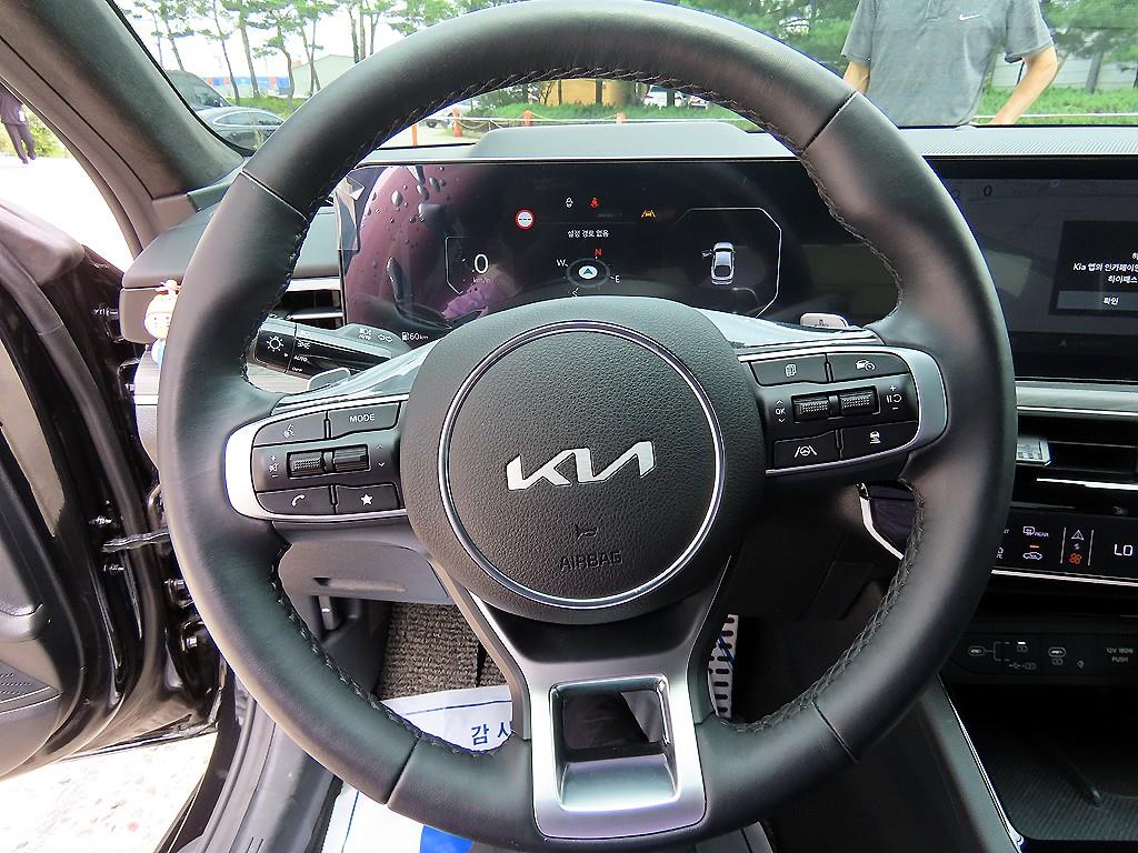 KIA K5 - Vista 8
