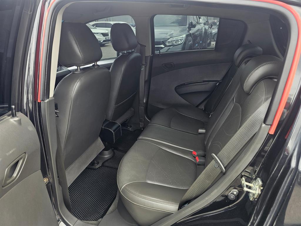 Chevrolet Spark 2014 Negro - Importación desde Corea - HF Imports Iquique - Foto 13