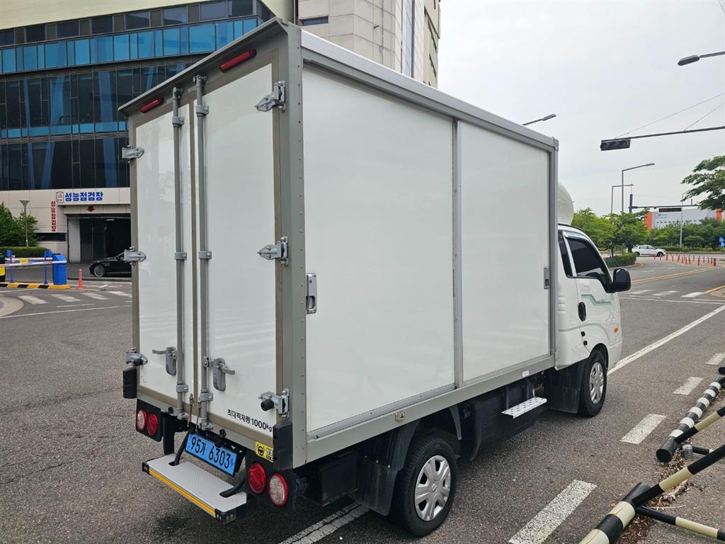 Small Truck Normal Box(High Deck) - Vista 4