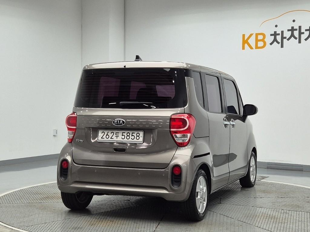 KIA Ray - Vista 2