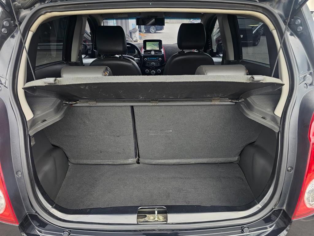Chevrolet Spark - Vista 8