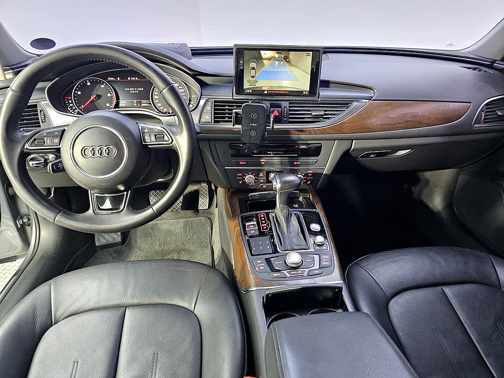 Audi A6 - Vista 5
