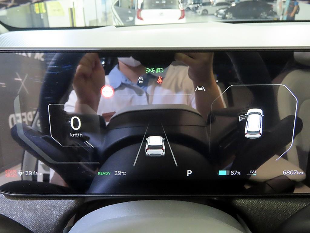 KIA EV3 - Vista 9