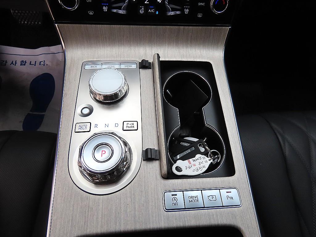 Genesis G80 - Vista 11