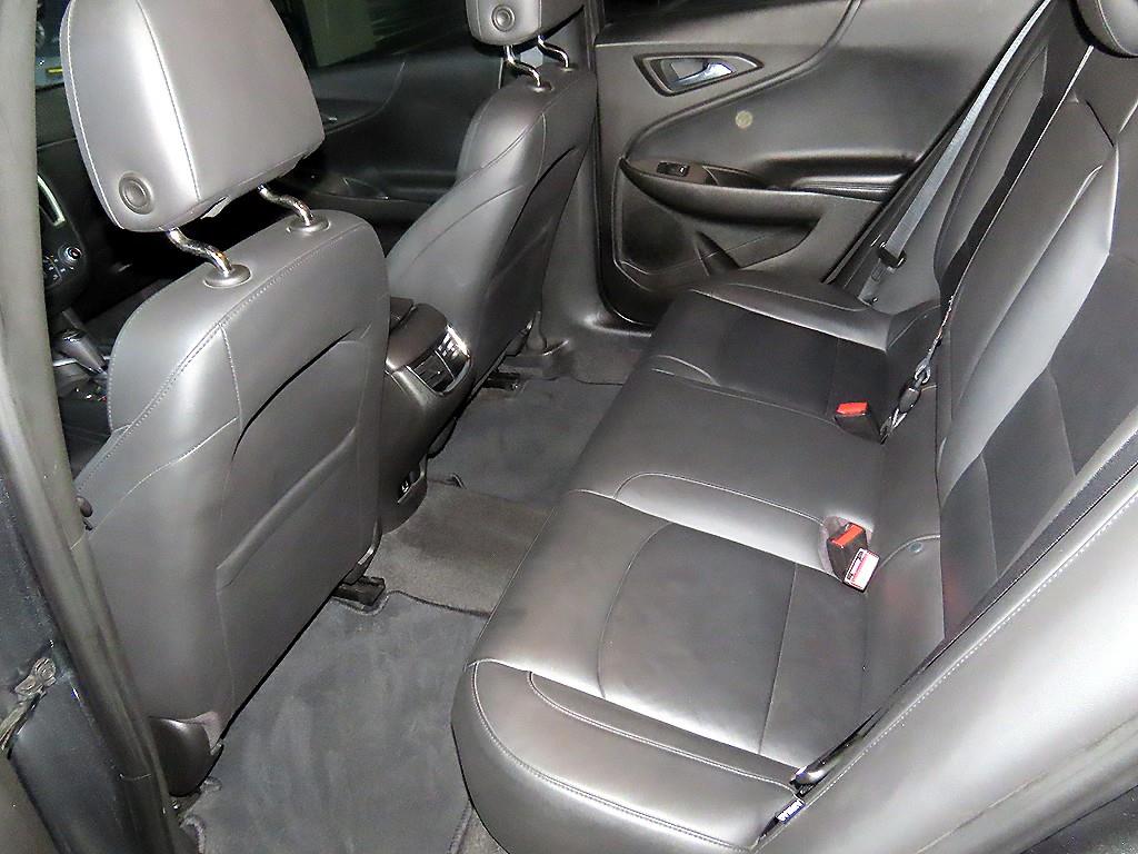 Chevrolet Malibu - Vista 7