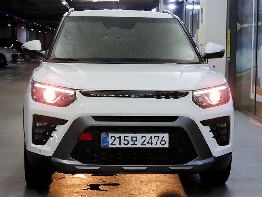 Ssangyong Tivoli - Vista 2