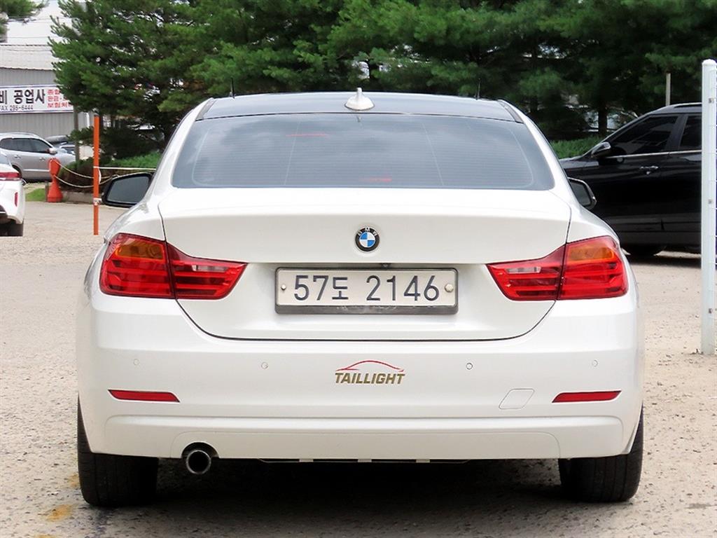 BMW 4 Series - Vista 4