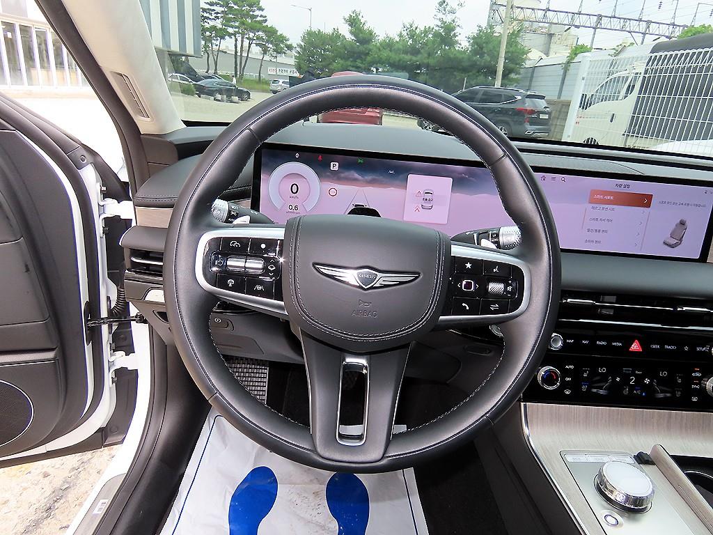 Genesis G80 - Vista 8