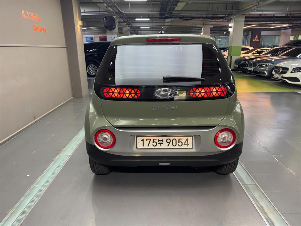 HYUNDAI Casper - Vista 5