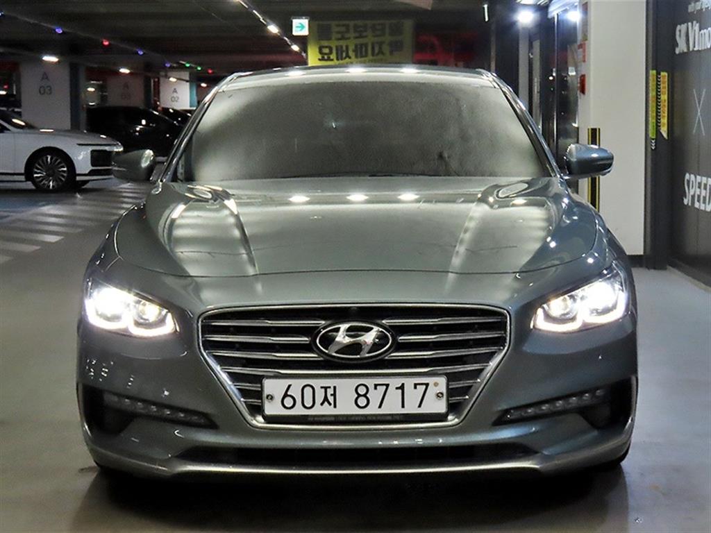 HYUNDAI Grandeur - Vista 2