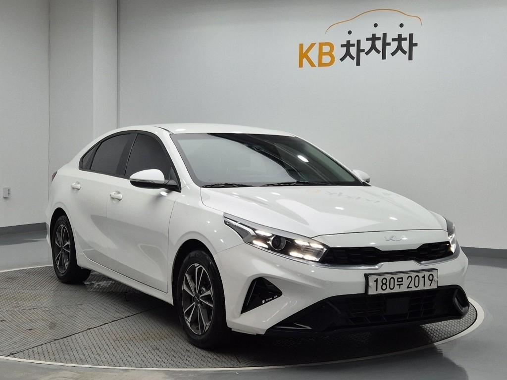 KIA K3 - Vista 4