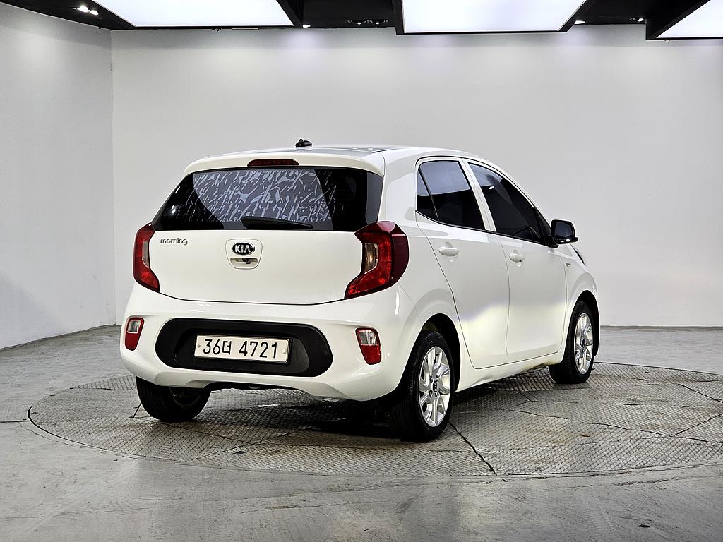 KIA Morning - Vista 4