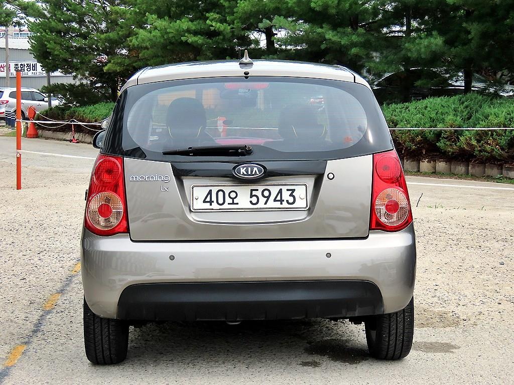 KIA Morning - Vista 4