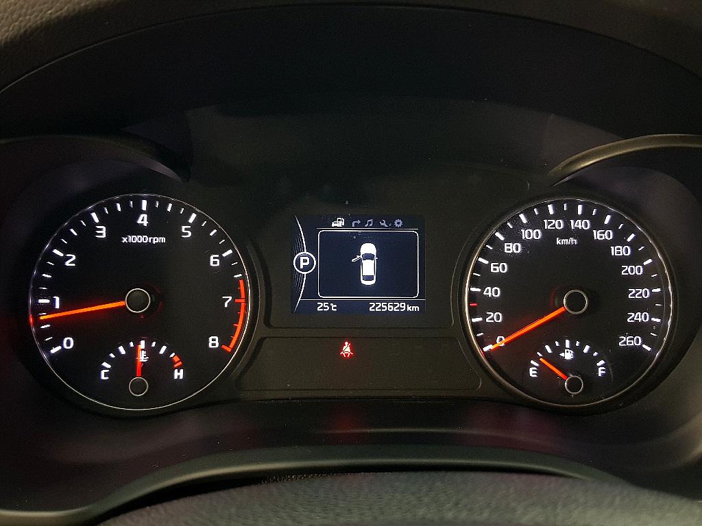 KIA K5 - Vista 7