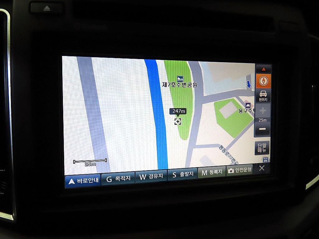 HYUNDAI Starex 2016 Plateado - Importación desde Corea - HF Imports Iquique - Foto 15