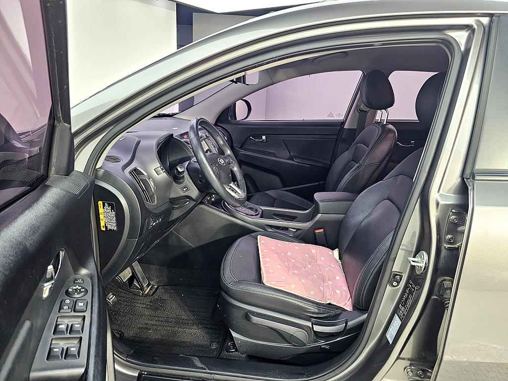 KIA Sportage - Vista 8