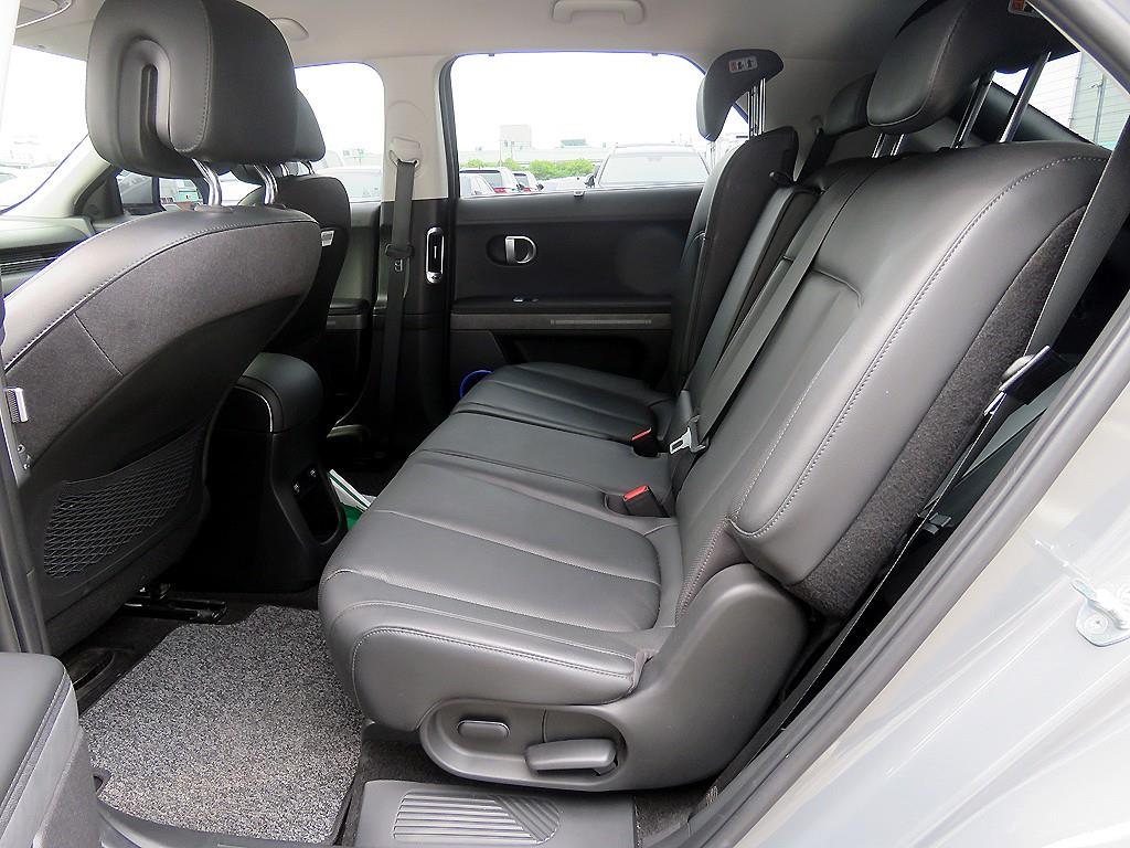 HYUNDAI Ioniq 5 - Vista 8