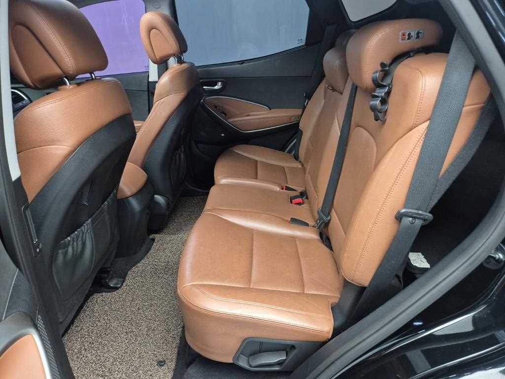 HYUNDAI Santa Fe - Vista 12