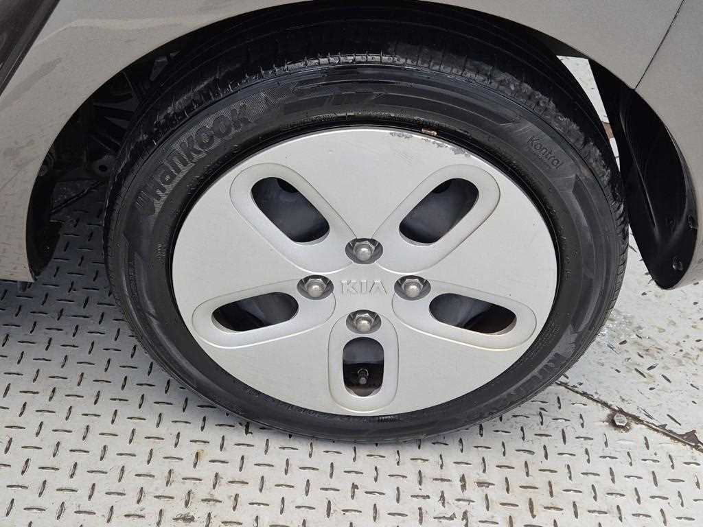 KIA Ray 2019 Gris - Importación desde Corea - HF Imports Iquique - Foto 19
