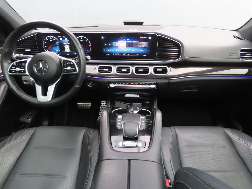 Mercedes Benz GLE Class - Vista 8