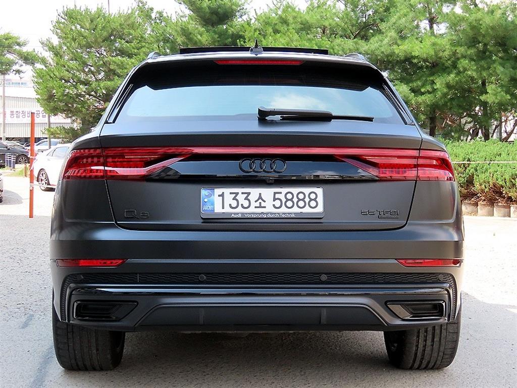 Audi Q8 - Vista 4