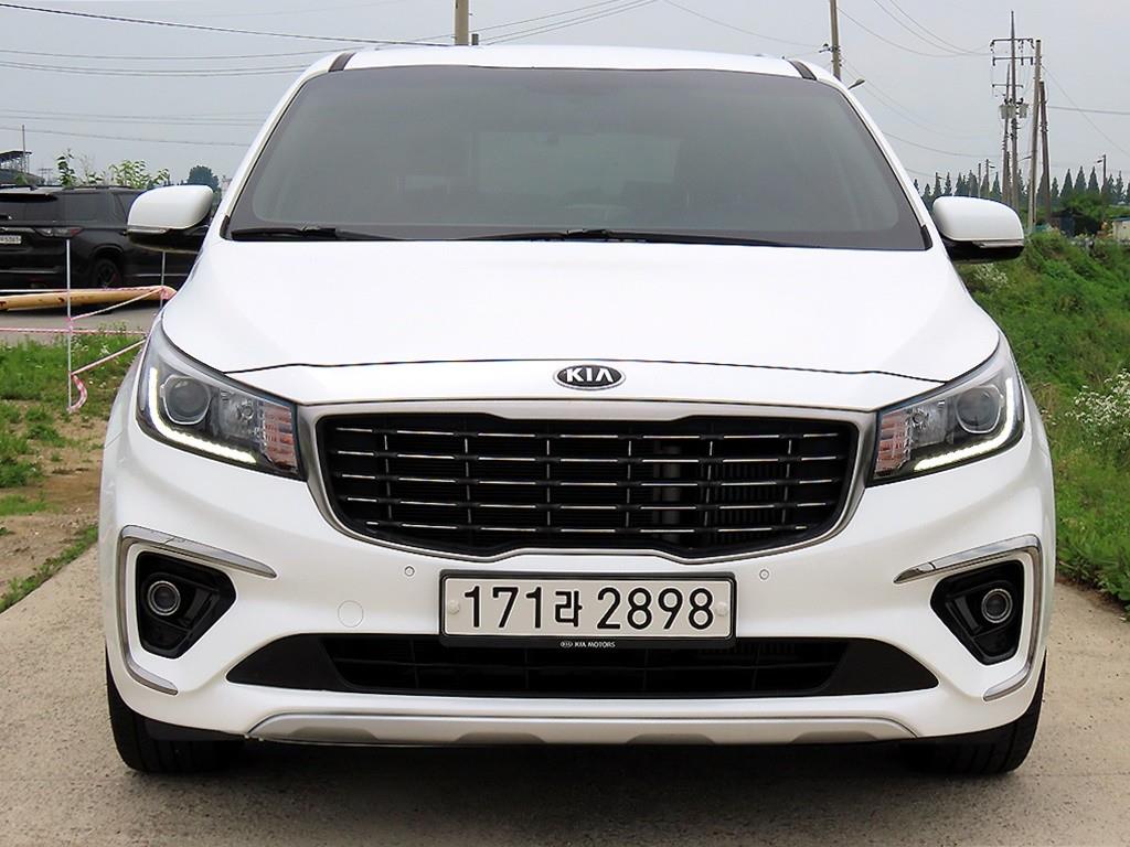 KIA Carnival 2020 - Importación desde Corea - HF Imports Iquique - Foto 1
