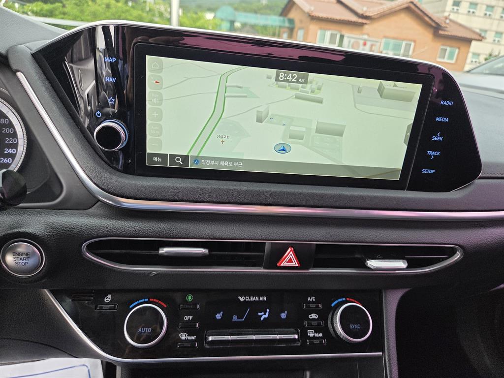 HYUNDAI Sonata - Vista 9