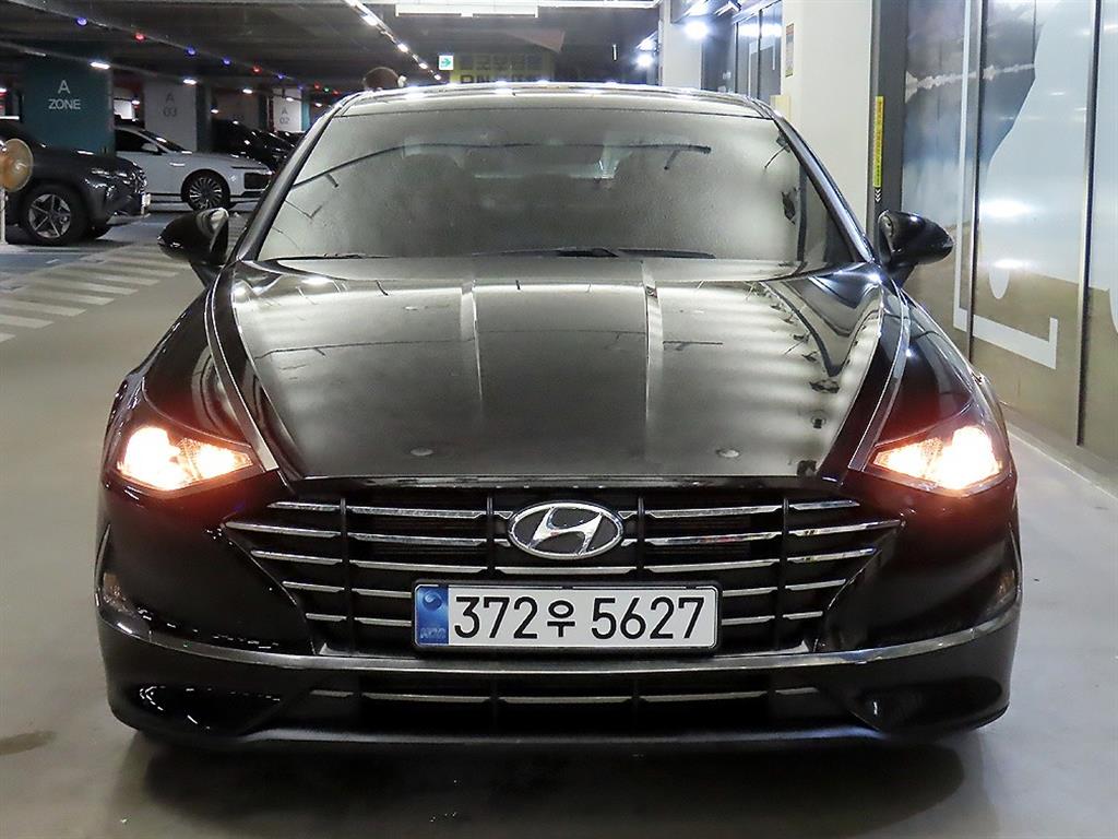 HYUNDAI Sonata - Vista 2