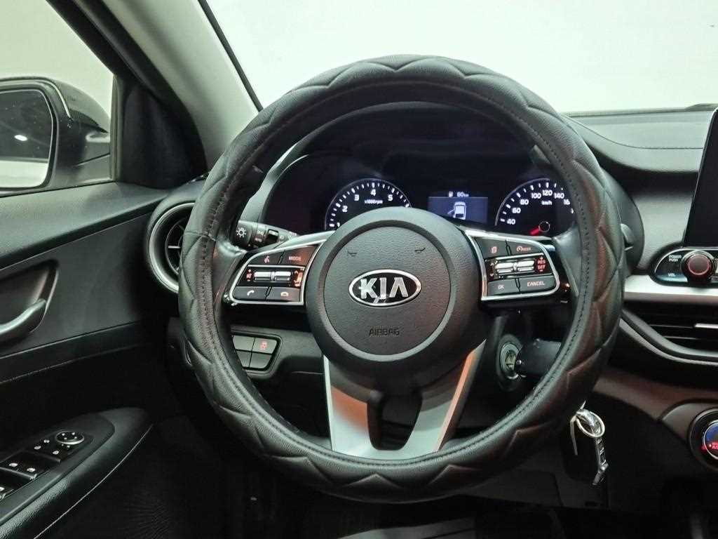 KIA K3 - Vista 9