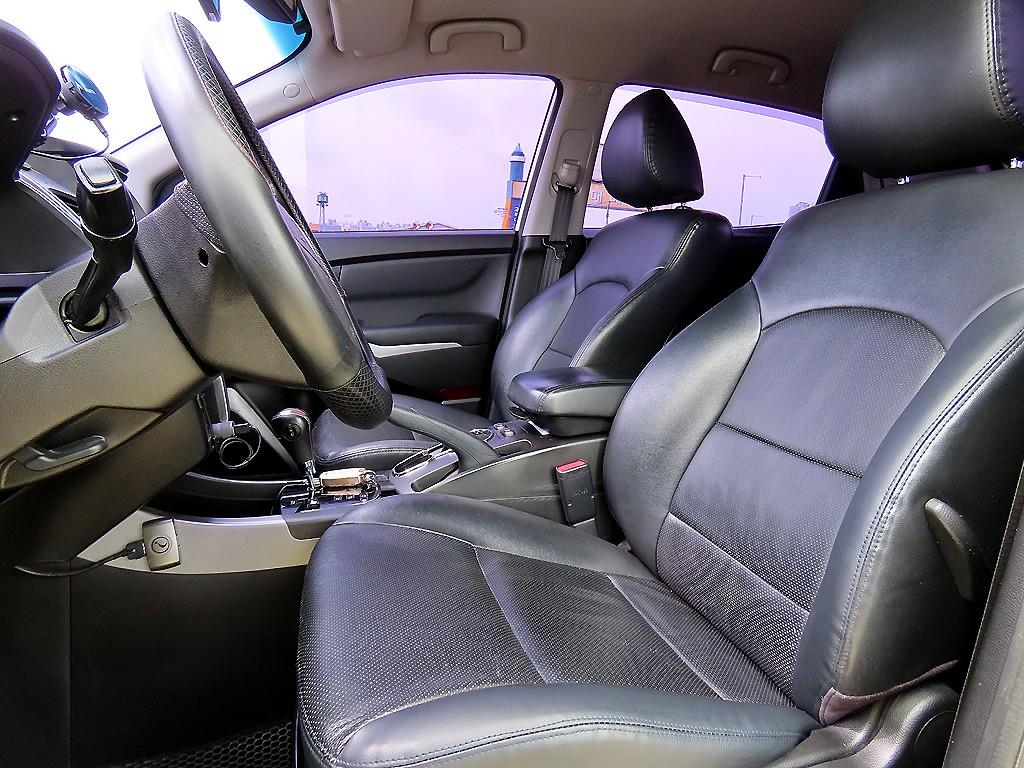 Ssangyong Korando - Vista 5