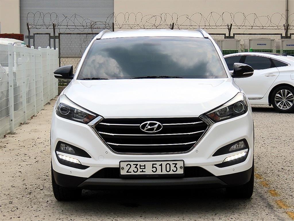 HYUNDAI Tucson 2015 — Zona Franca Iquique