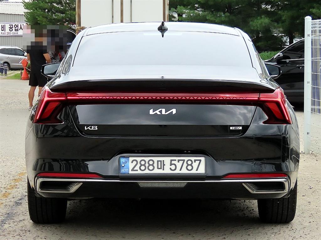KIA K8 - Vista 4