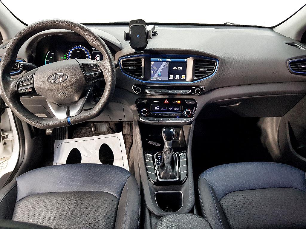 HYUNDAI Ioniq - Vista 5