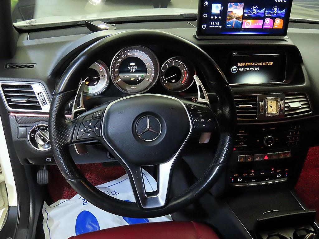 Mercedes Benz E class - Vista 10