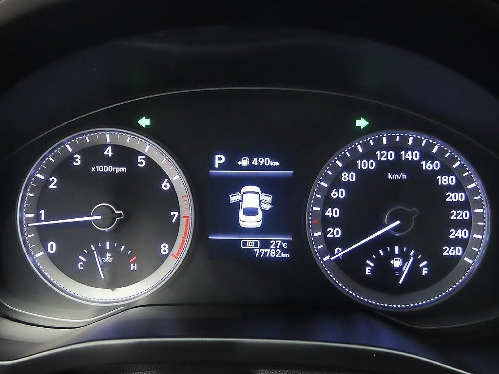 HYUNDAI Grandeur - Vista 6