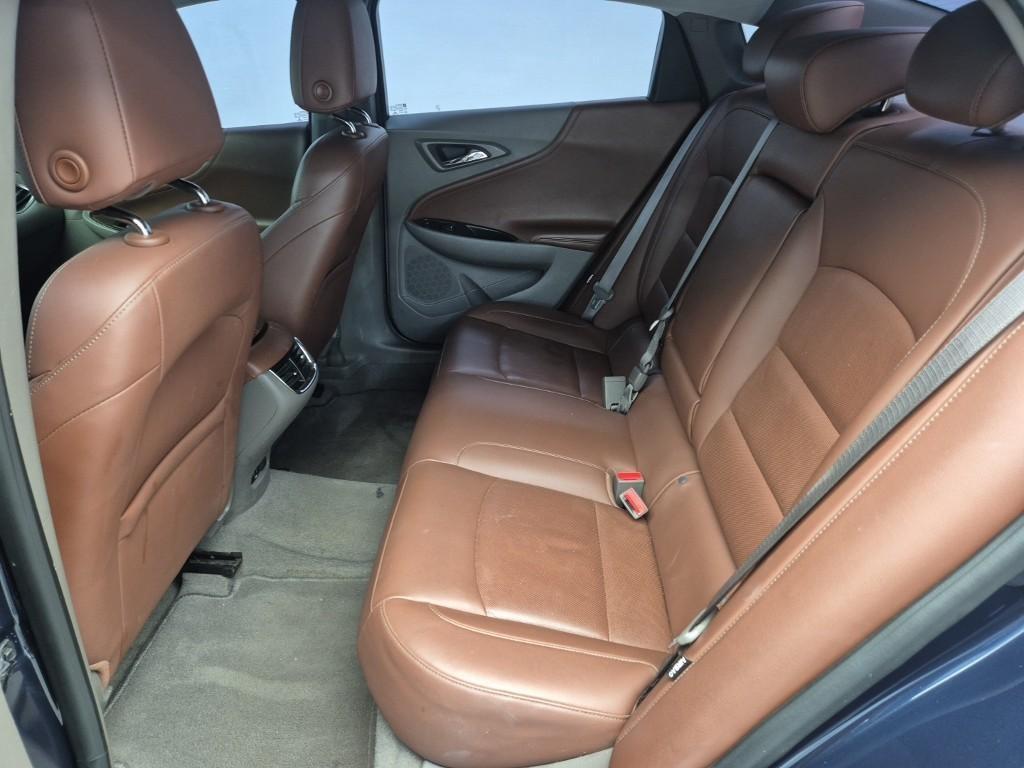Chevrolet Malibu - Vista 12