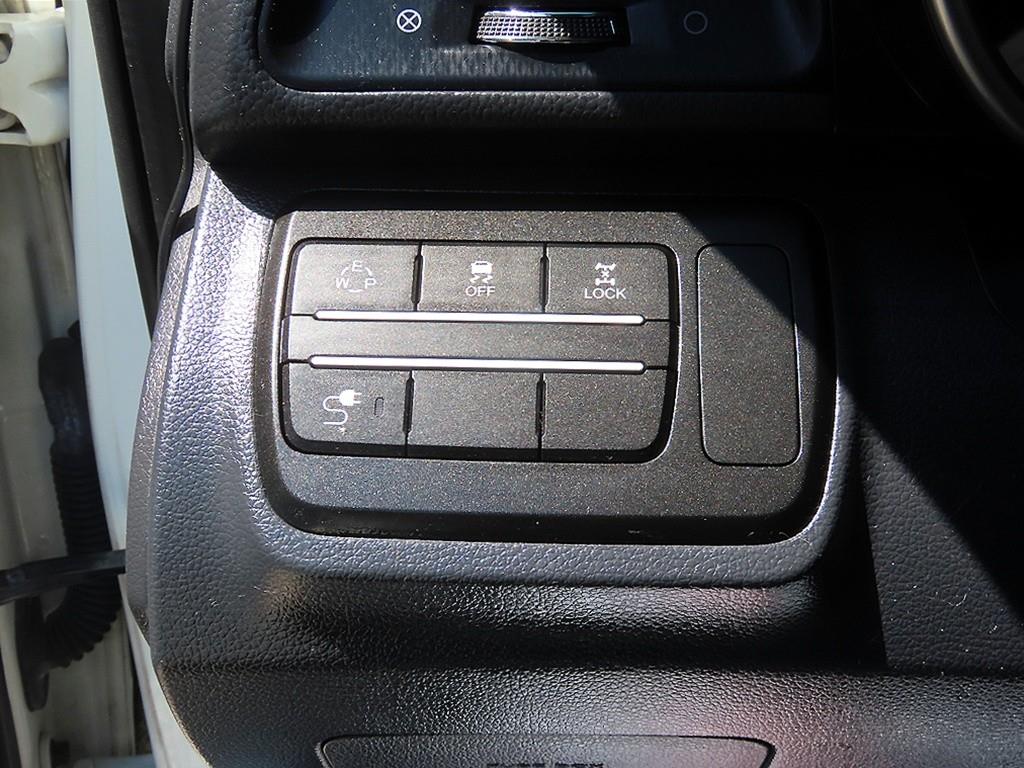 Ssangyong Tivoli - Vista 12