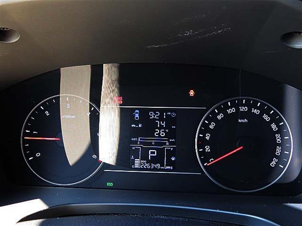 Ssangyong Rexton - Vista 10