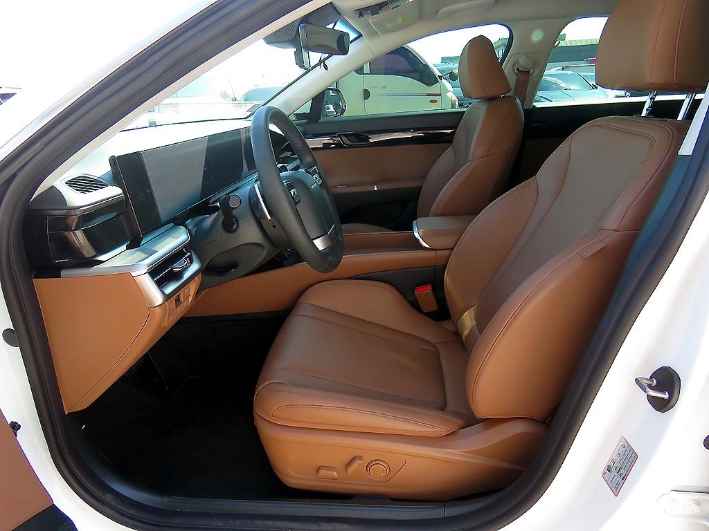 HYUNDAI Grandeur - Vista 5
