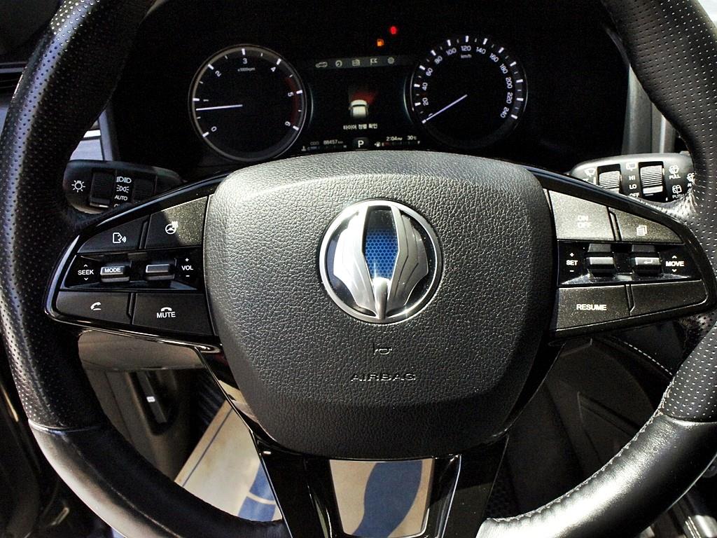 Ssangyong Rexton - Vista 8