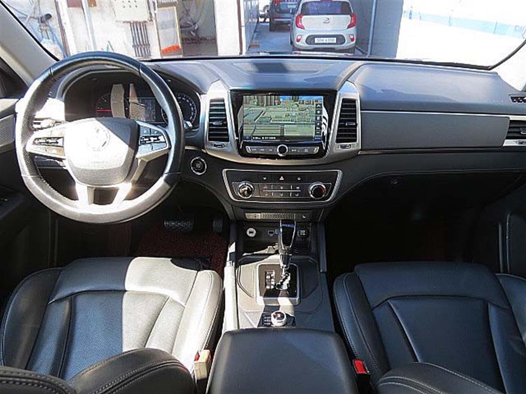 Ssangyong Rexton - Vista 5