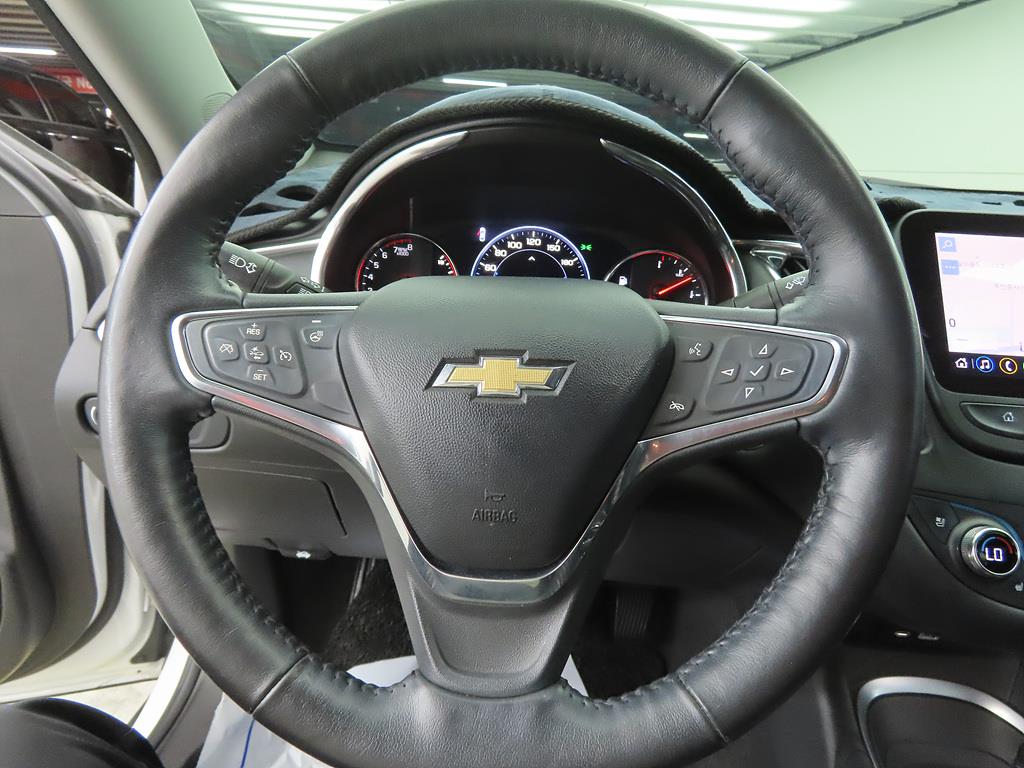 Chevrolet Malibu - Vista 8