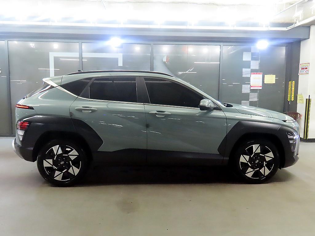 HYUNDAI Kona - Vista 3