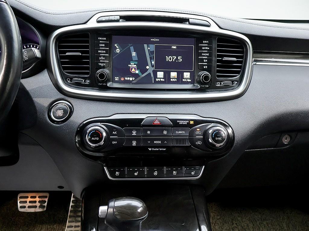 KIA Sorento - Vista 9