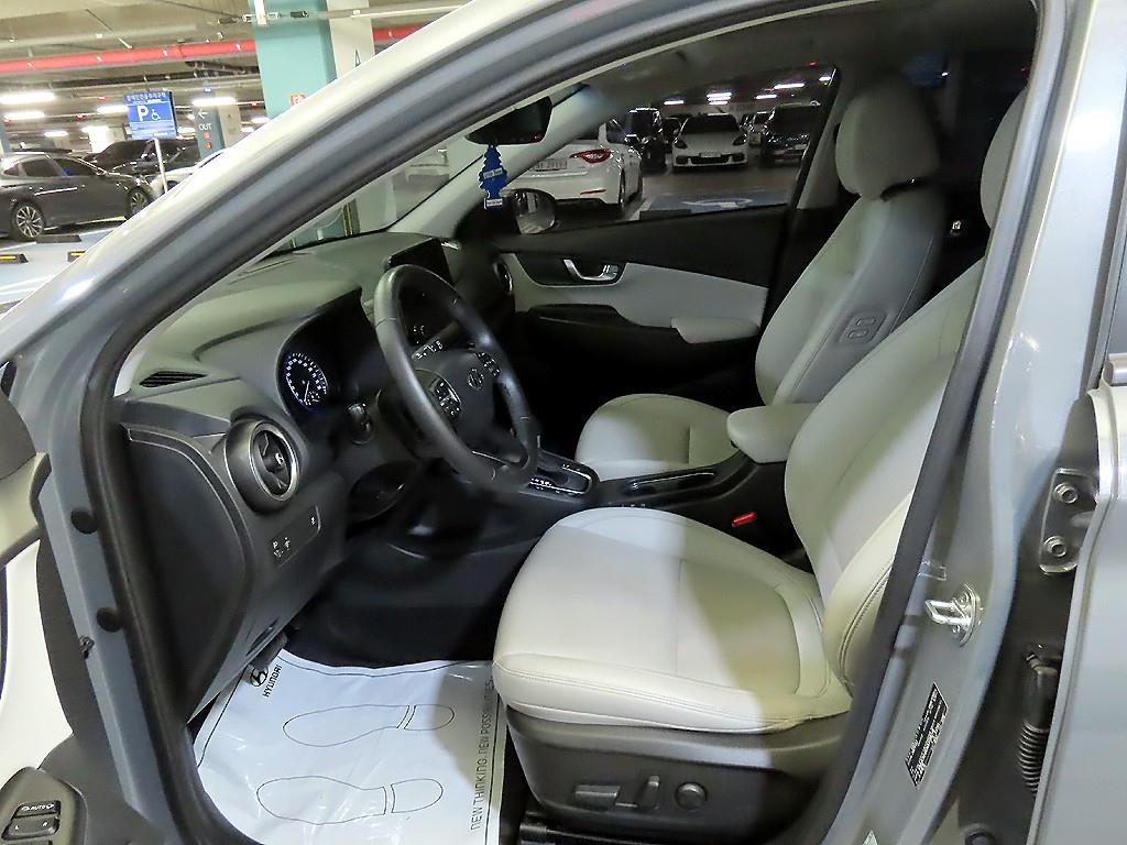HYUNDAI Kona - Vista 6