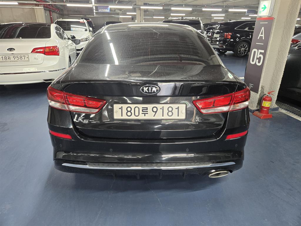 KIA K5 - Vista 4